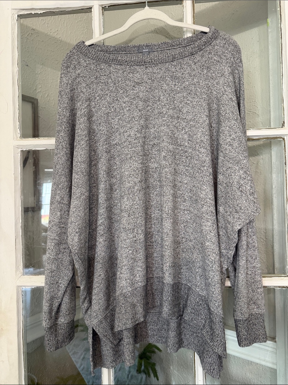 Aerie Women's Gray Oversized Knit Sweater